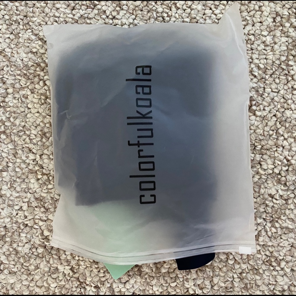 NWT Colorful Koala Navy Blue Cropped leggings